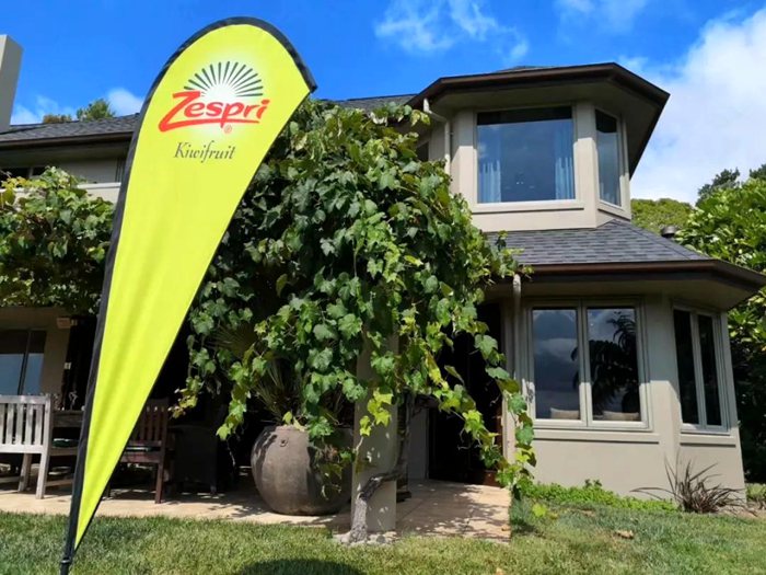 iFresh亚果会团队到新西兰佳沛访问 参观阳光金果果园