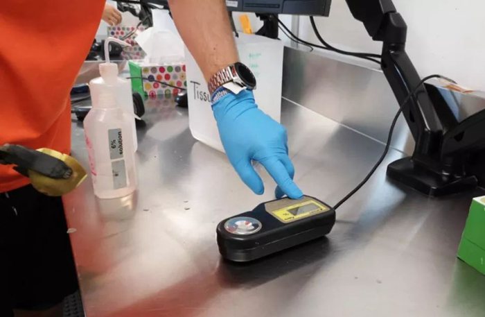 iFresh亚果会团队到新西兰佳沛访问 参观阳光金果果园